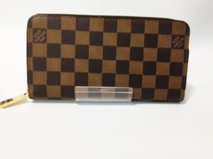 東京　質屋　買取【ダミエジッピーヴォレット】かんてい局　亀有店　葛飾区