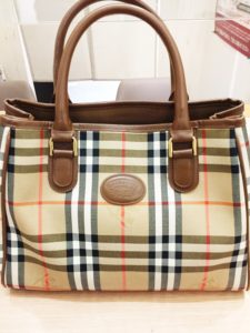 東京　質屋　買取【BURBERRYハンドバッグ】かんてい局　亀有店　葛飾区