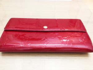【東京 質屋 買取】Louis Vuitton　ヴェルニ　ポムダムール　M91983　買取【葛飾区高価買取No１宣言！】