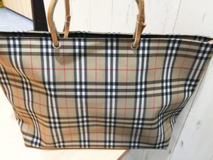 【 質屋 買取】Burberryトートバッグを　お買取【葛飾区高価買取No１宣言！】