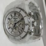 【質】シャネル J12 白 セラミック クロノグラフをお預かり致しました。【葛飾区で質屋といえば】
