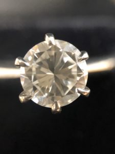 ダイヤモンド高価買取のポイント!!【葛飾でダイヤモンドを売るなら質屋かんてい局亀有店なワケ】