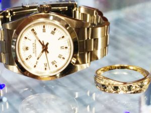 ロレックスの名声を築いたオイスターパーペチュアルとは⁈【かんてい局亀有店】