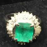 PT900 エメラルドの指輪でお金を借りることが出来ます。国の給付金はもう待てない!!【質屋かんてい局亀有店・Pawn Shop】東京都・千葉・埼玉・葛飾区・足立区・墨田区・江東区・江戸川区・松戸・買取