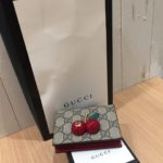 【買取】グッチ コンパクトウォレット チェリー の買取価格をお教えします。
