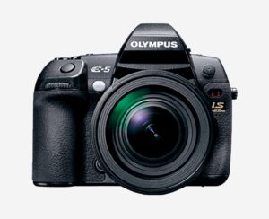 【質】オリンパス　E-5　一眼レフをお預かり致しました！【質屋かんてい局亀有店 】葛飾区・足立区・墨田区・江戸川区・松戸市・北千住・東京都・千葉・埼玉・OLYMPUS・カメラ・買取・質