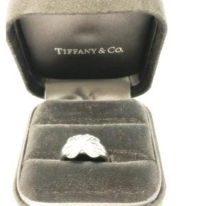 【販売実績】コーディネートのアクセントに！ティファニー シグネチャー リング 【かんてい局亀有店】