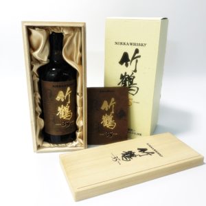 【酒・買取】ニッカウヰスキー 竹鶴35年「2011年」 ウイスキー 買取価格をお教えします。