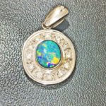 【買取　貴金属　ペンダントトップ】K18WG　ブラックオパール　ダイヤモンド　ペンダントトップ【かんてい局亀有店】葛飾区・足立区・江戸川区・松戸市