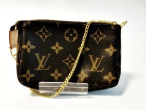 【販売実績】便利すぎるルイヴィトンポシェット　M58009　かんてい局亀有店