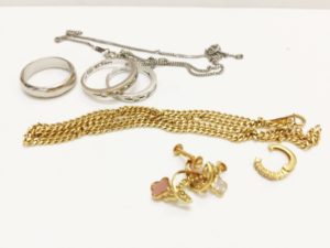 【買取　貴金属】K18・K18WG・PT850　ネックレスなど多数お売り頂きました！【かんてい局亀有店】葛飾区・足立区・江戸川区・松戸市・金・金相場・インゴット