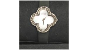 【質】ヴァン クリーフ＆アーペルを象徴するアルハンブラのウォッチ　VCARD21600　をお預かり致しました！【かんてい局亀有店】葛飾区・足立区・江戸川区・荒川区・墨田区・松戸市・八潮市・横浜市