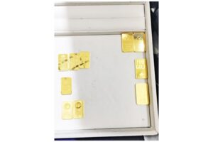 【宅配買取】国内・海外インゴット（貴金属）を宅配買取致しました！PawnShop【かんてい局亀有店】