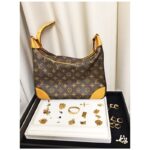 【買取】ルイヴィトン　ブロワ　Ⅿ51265＆多数の貴金属（金・プラチナ）をお買取致しました！PawnShop【かんてい局亀有店】